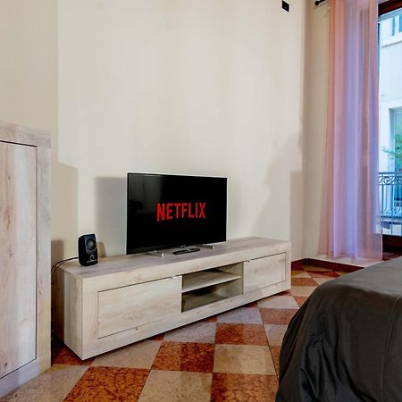 -Near Arena & Giuletta- Pet Friendly Mazzini Palace Verona Esterno foto