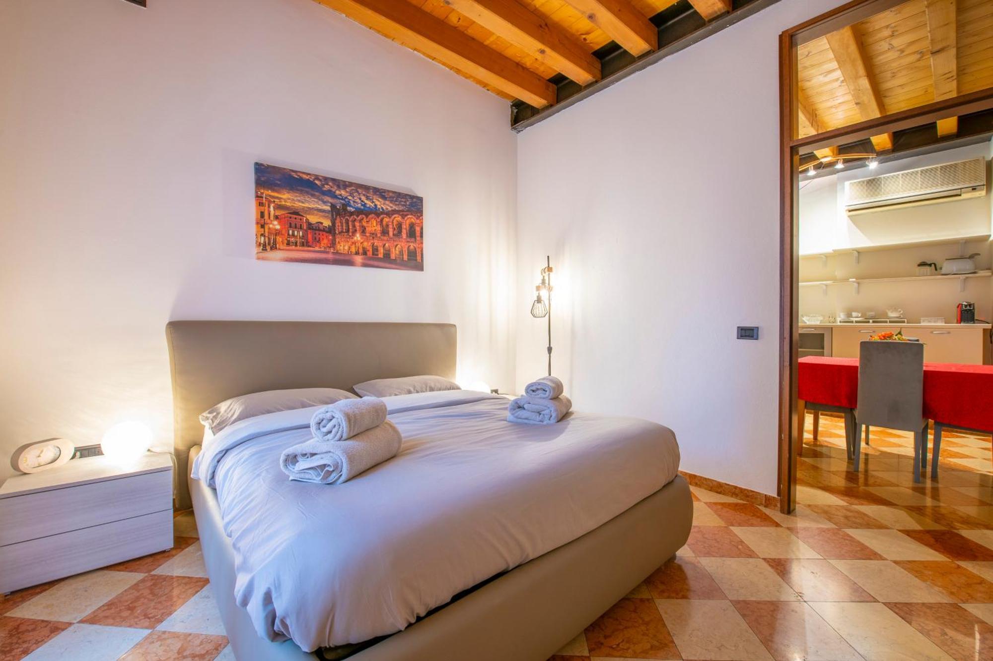-Near Arena & Giuletta- Pet Friendly Mazzini Palace Verona Esterno foto