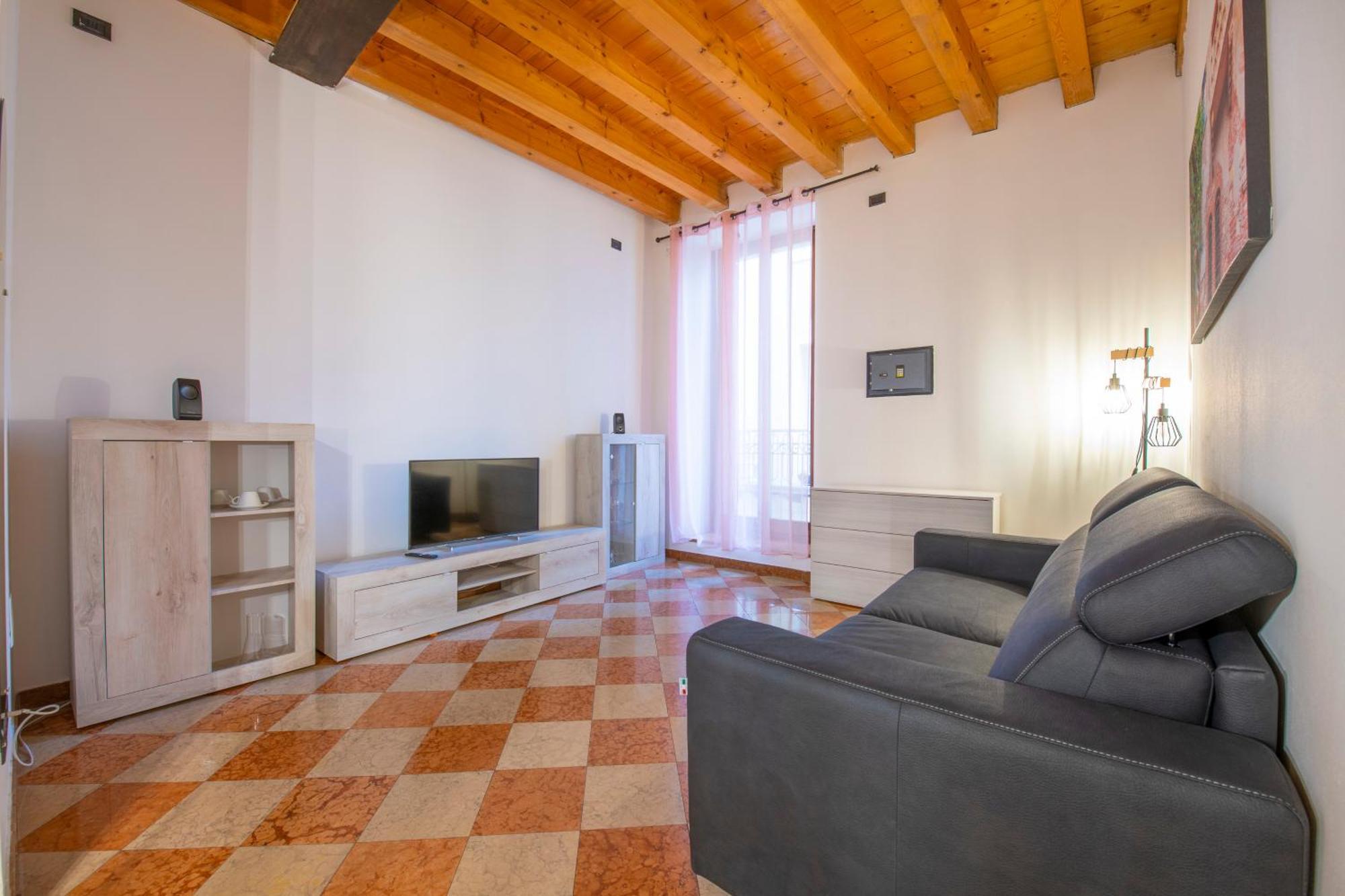 -Near Arena & Giuletta- Pet Friendly Mazzini Palace Verona Esterno foto